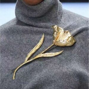 Gilded Flora Sculptural Brooch